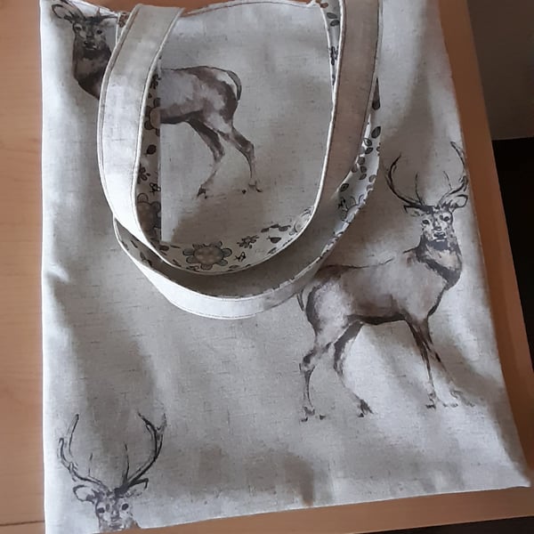 Tote Bag with Stag Print