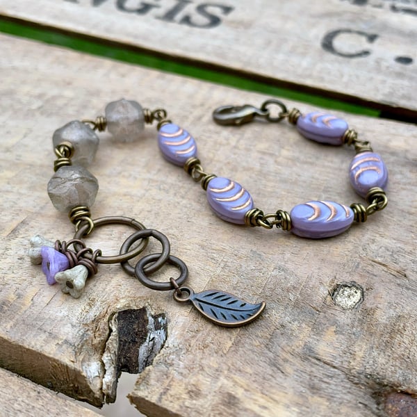 Purple & Cream Beaded Bracelet. Czech Glass Bead Bracelet. Pastel Bracelet