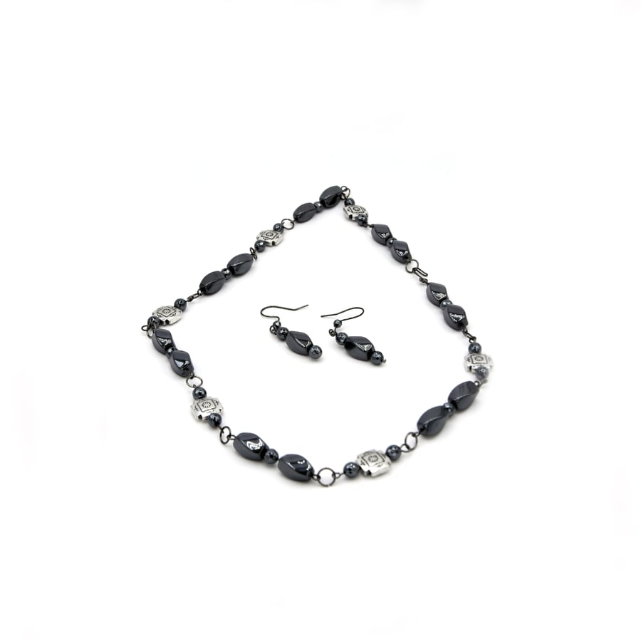 Hematite necklace and earrings