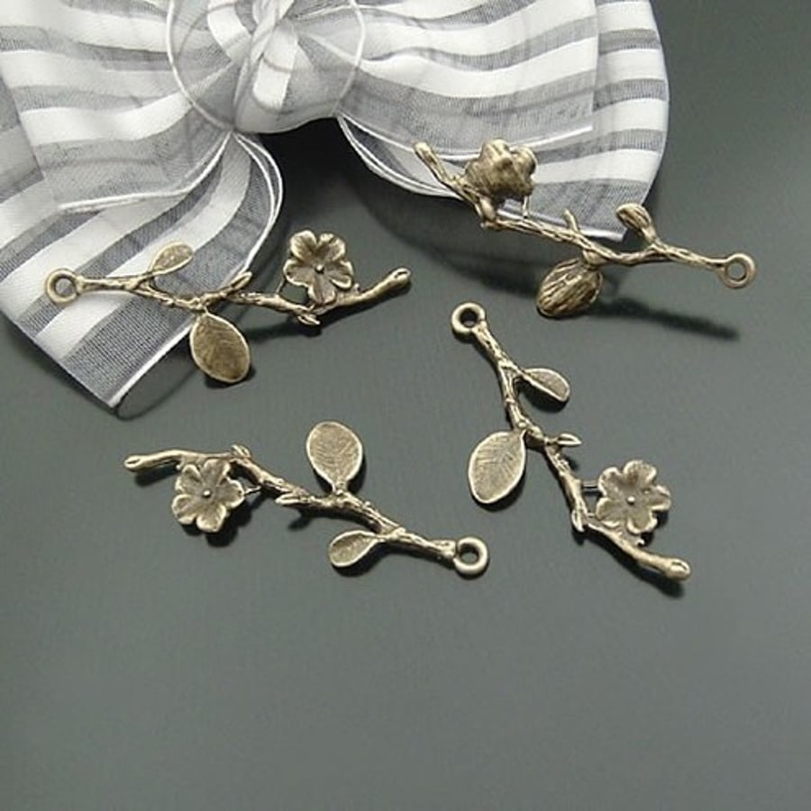 antique bronze plated branches 2pcs