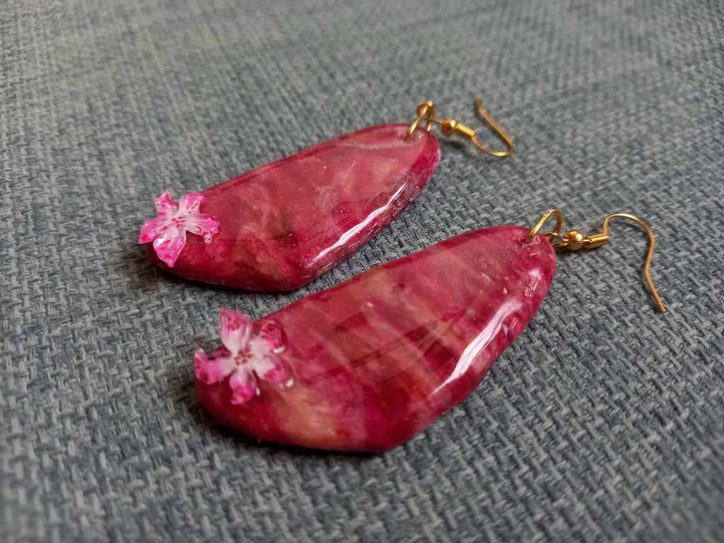 Red and Pink Marbled Flower Earrings