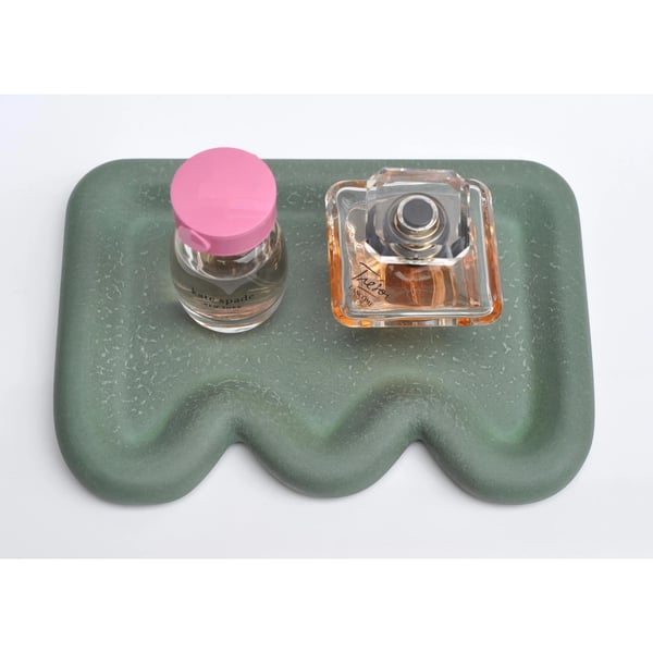 Green Concrete Tray: Handmade Modern Minimalist Plate for Perfumes or Candles