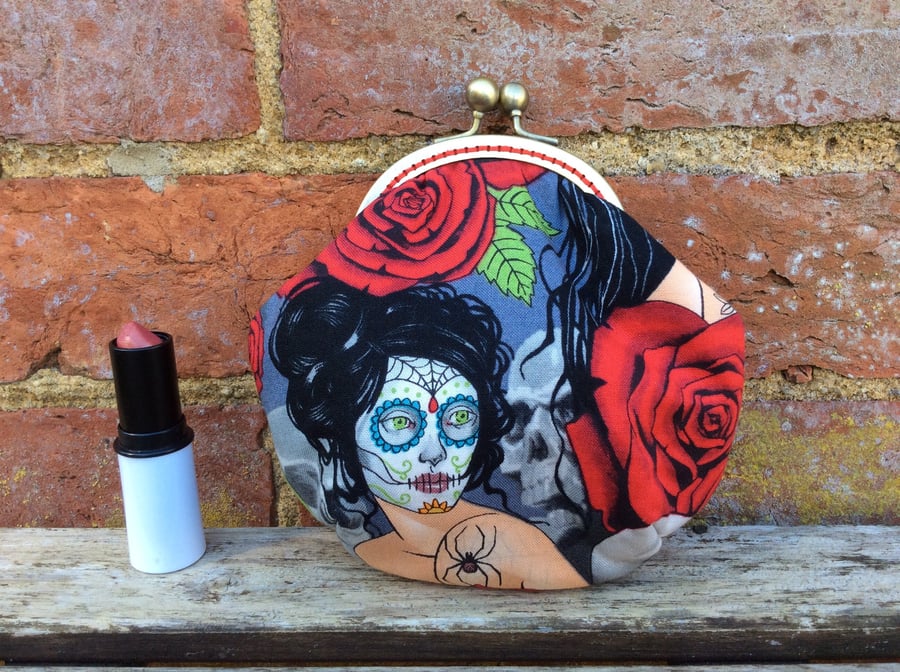 Day of the Dead gothic frame coin purse with kiss clasp