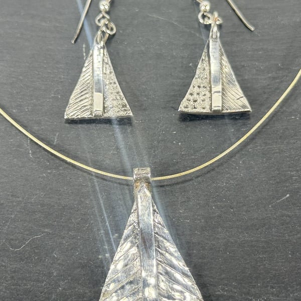Silver Triangle Pendant and Matching Earrings in PMC3