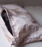 Silk make up bag with zip fastening - Cathy - Image 1