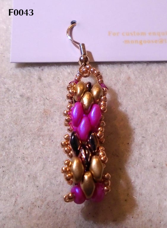 Brickwork-pattern bead earrings (customisable)