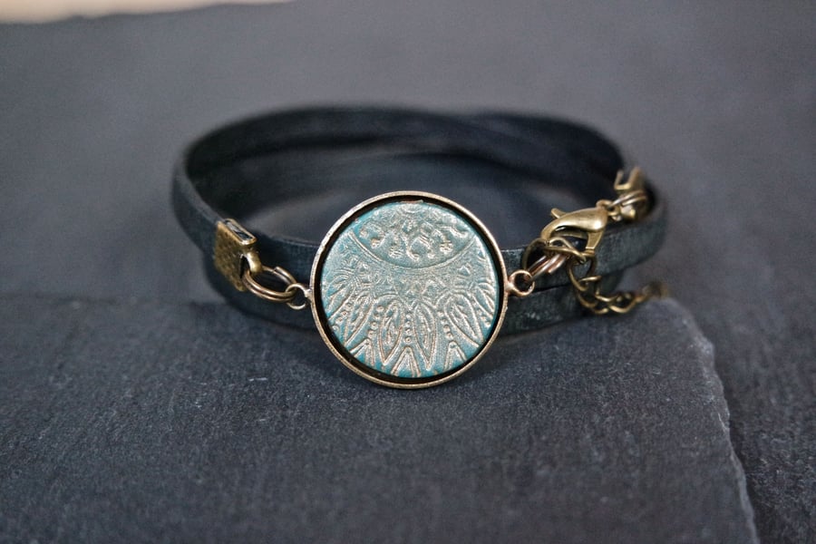 Leather bracelet - dreamcatcher black turquoise bronze