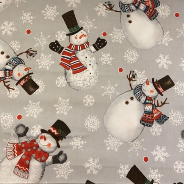 Fat Quarter Christmas Frosty Fun Snowmen On Grey 100% Cotton Fabric