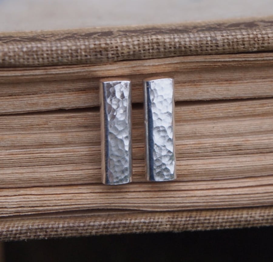 Silver stud earrings, rods, sterling Silver