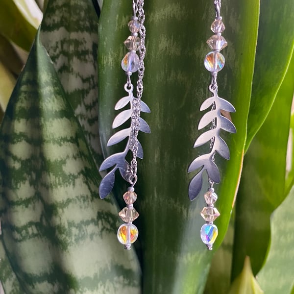 Erica - Plant Earrings 