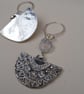 Fan shaped dangle earrings - Image 5
