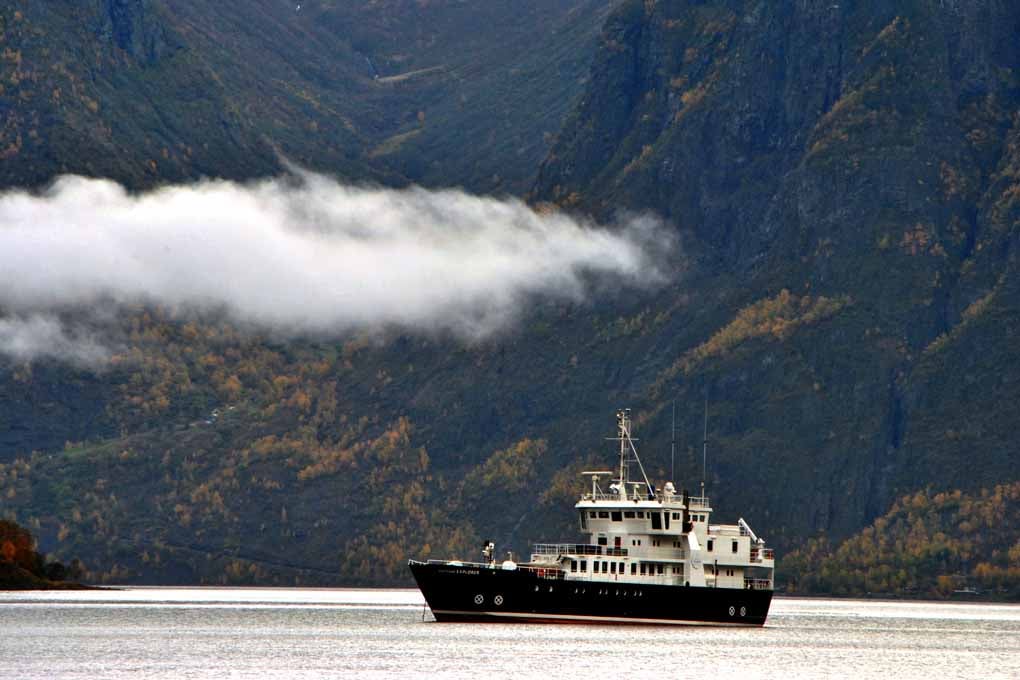 Vestland Explorer Aurlandsfjord Flam Norway 18"x12" Print
