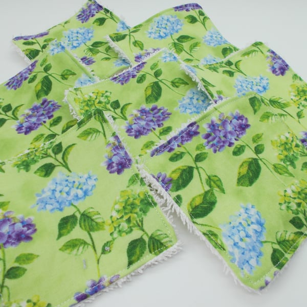 7 Reusable Face Wipes - Hydrangea
