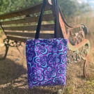 Retro towelling beach tote with waterproof lining