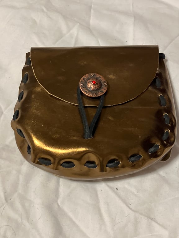 Pouch: Bronze coloured Leather Medieval Style W Red Shield Closure FREE SHIP