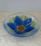 Fused glass small decorative bowl, blue blossom - Image 5