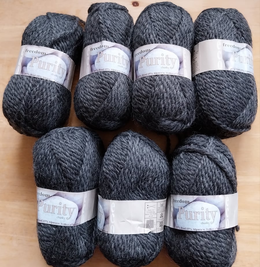 50g Twilleys Freedom Eco Purity Chunky 6 colours 784 DarkGrey 