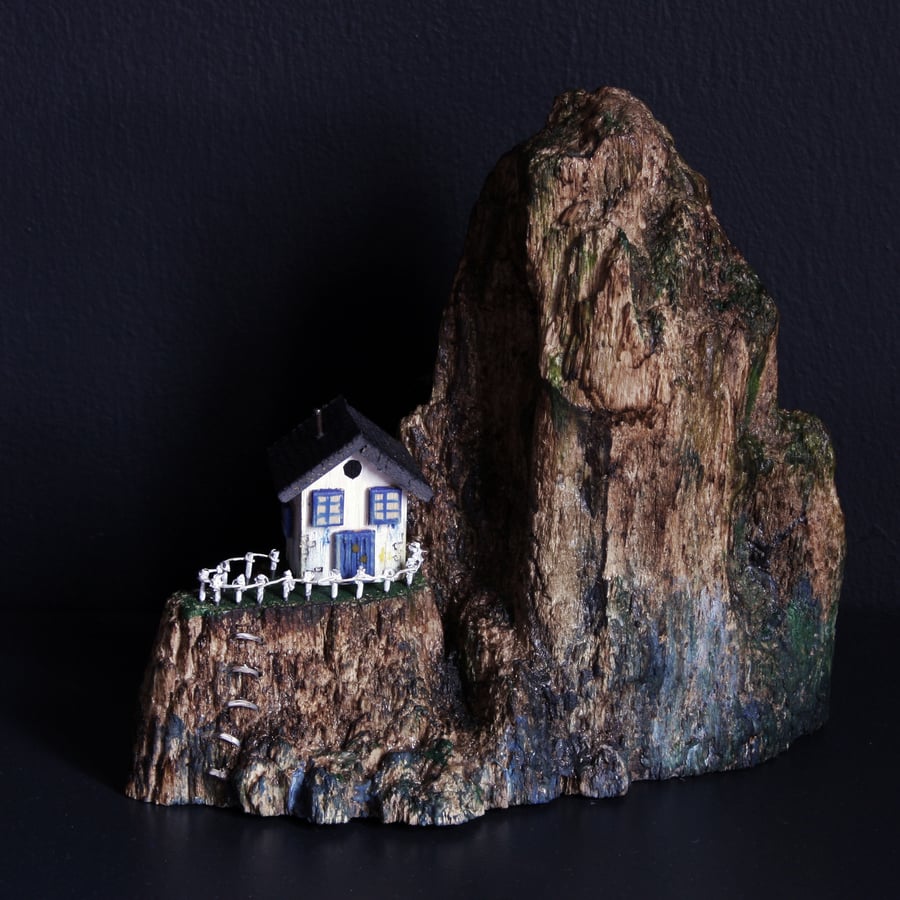 Coastal Retreat, Reclaimed Driftwood Art