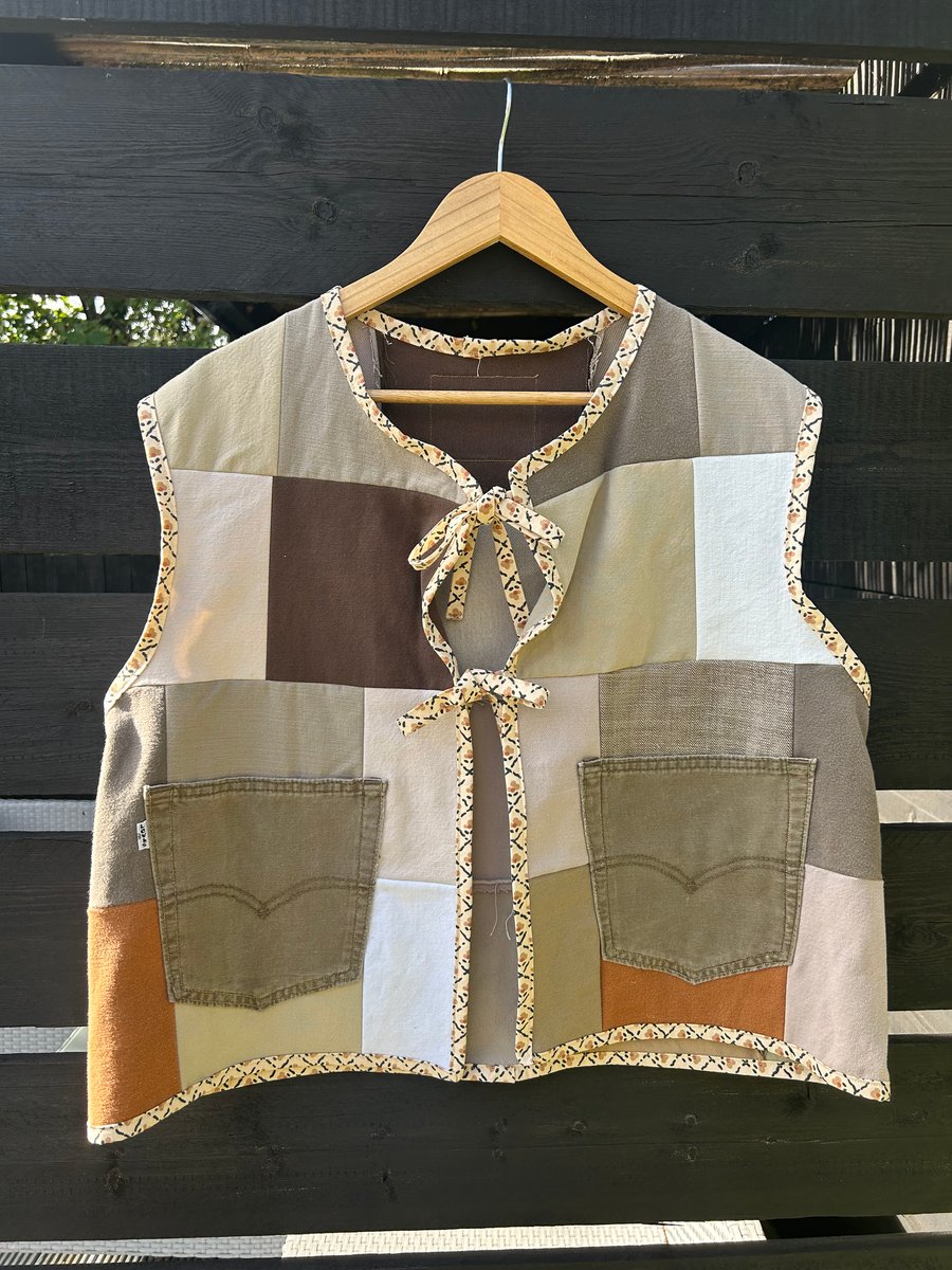 Patchwork denim waistcoat - Neutral tones - Upcycled 