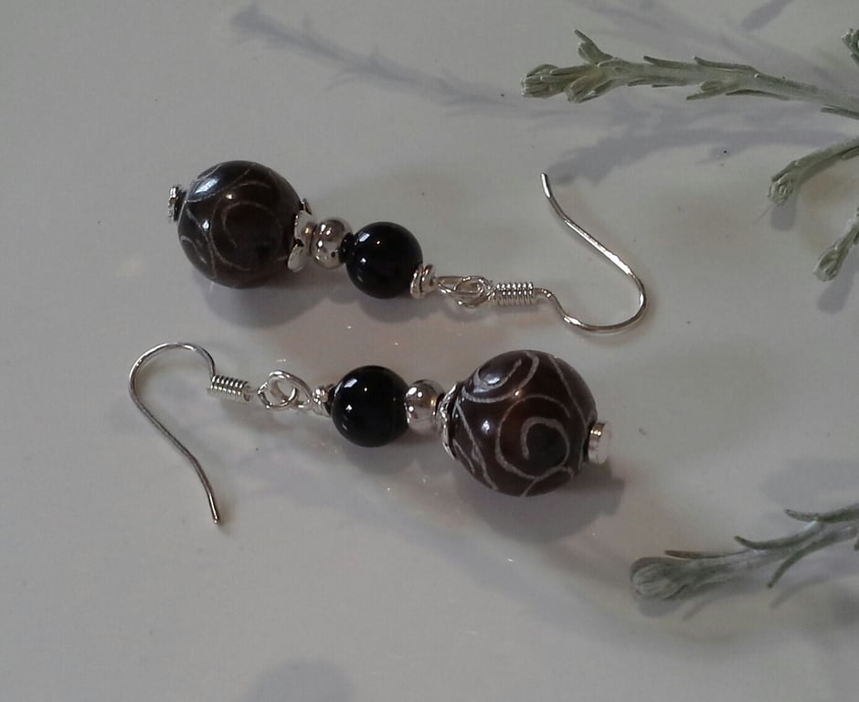 Chestnut Brown Carved Agate Silver Plated Earrings