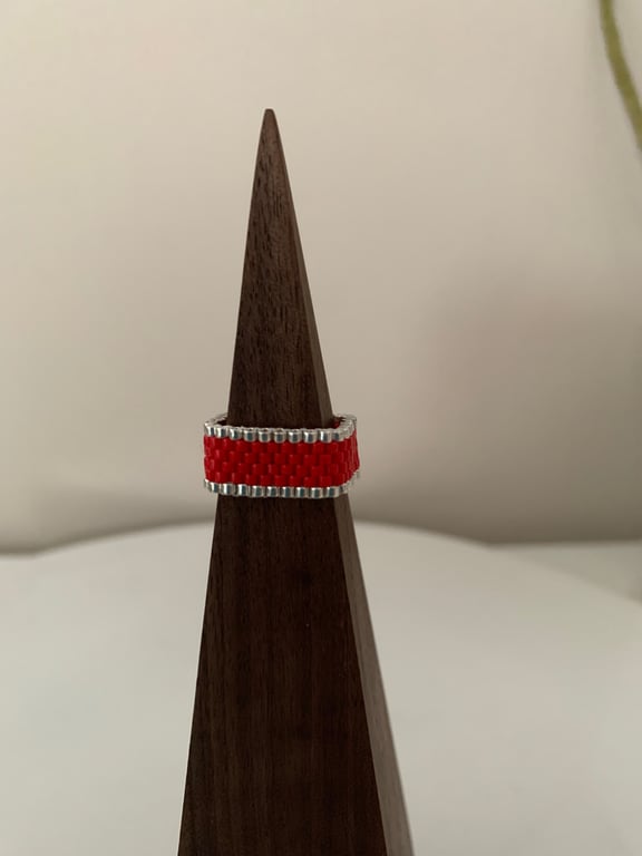 Vibrant and colourful red beaded ring