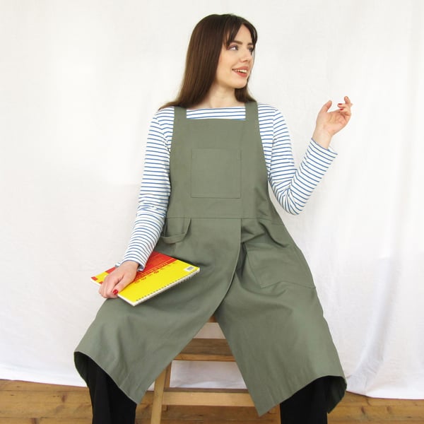 NEW Crossback Potters Apron, Split Leg, Tough Canvas. Dusty Green No4:5