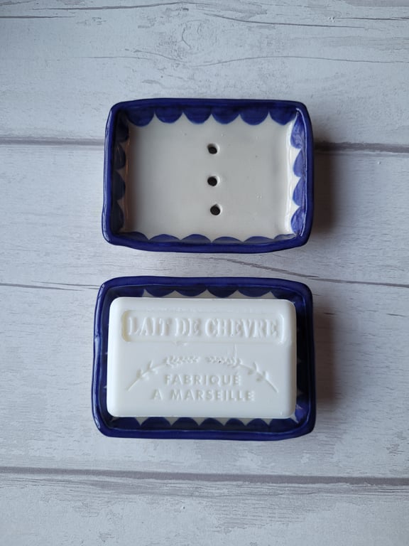 Blue scolloped soap dish