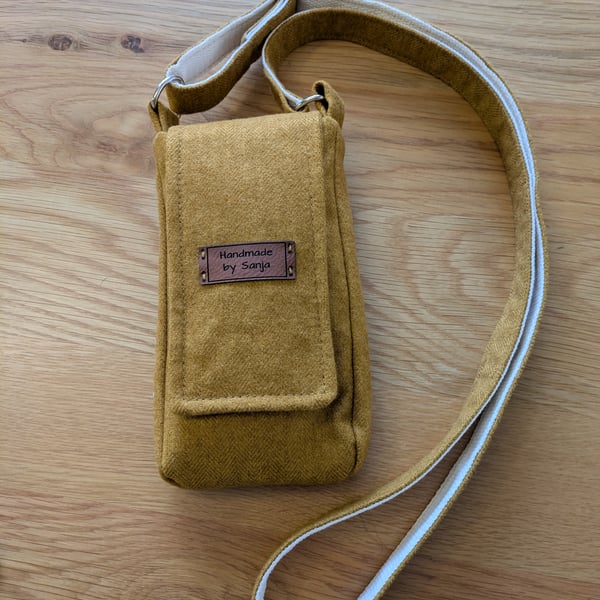 Cross body mobile bag 