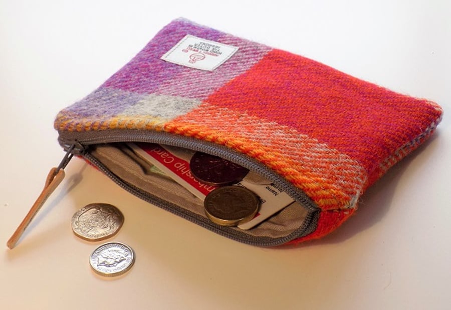 Harris Tweed large coin purse. Multicoloured check weave