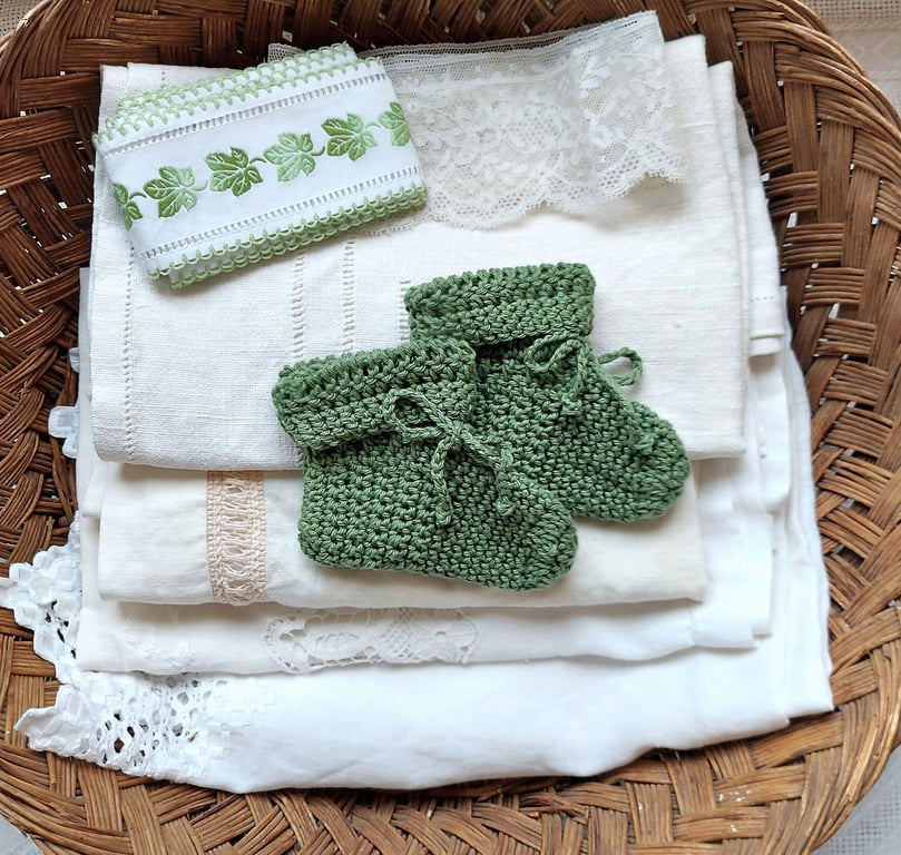 Organic Baby Booties, certified cotton, 0-5 months