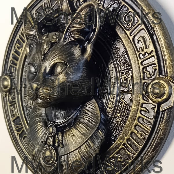 Feline Majesty - A wall mount Egyptian styled plaque of a beautiful cat bust