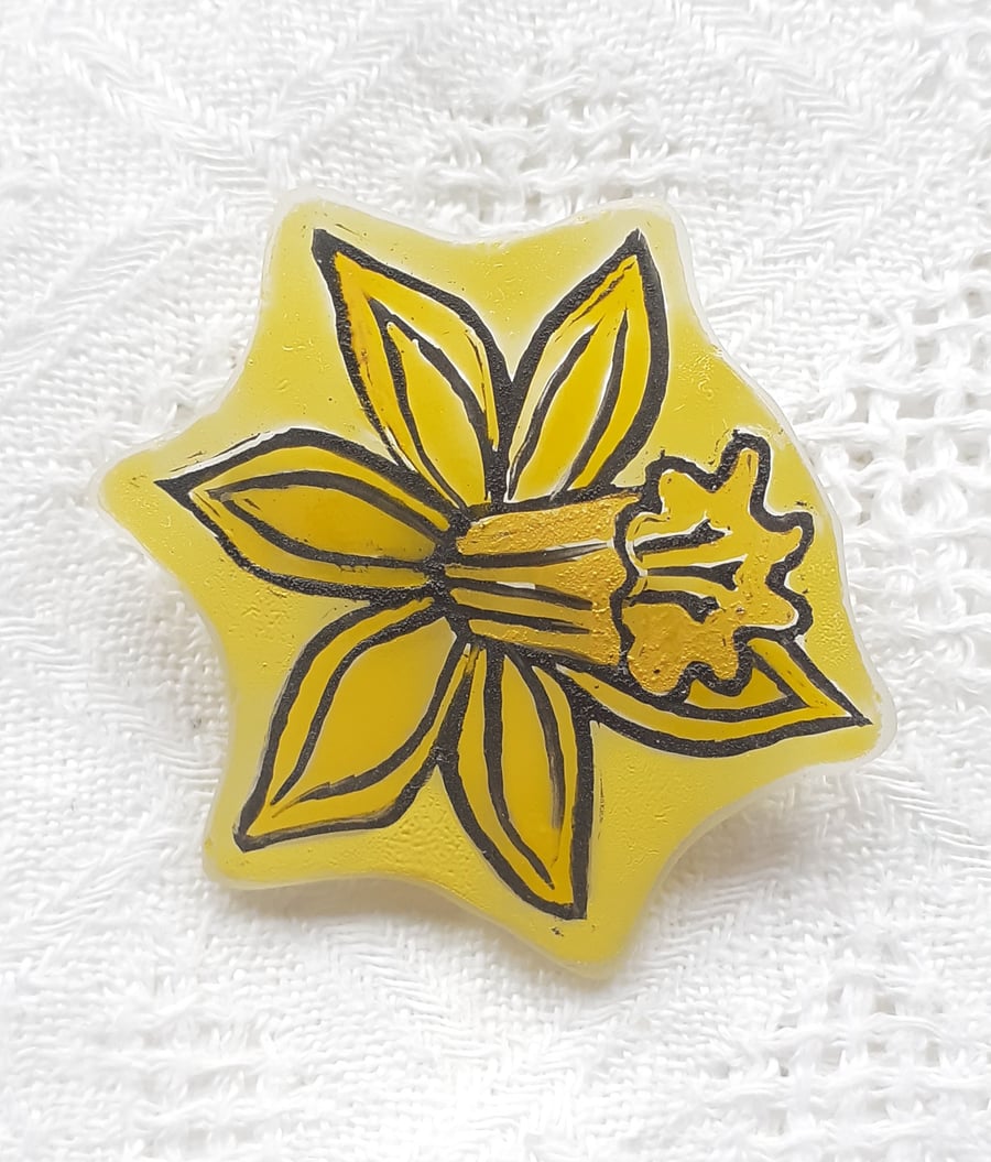 Daffodil Brooch