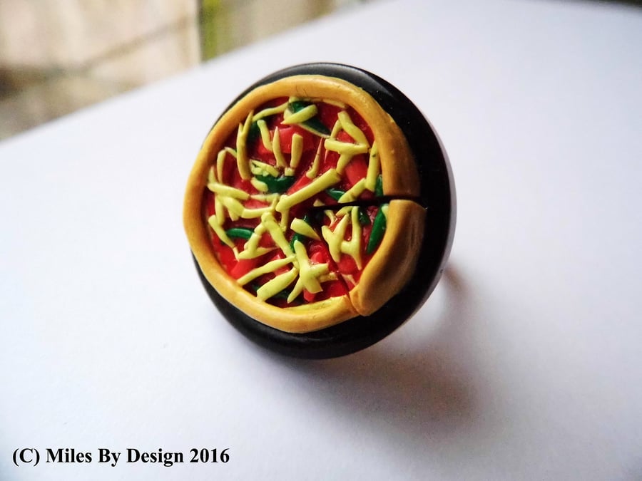 Pizza Plate Adjustable Ring - Polymer Clay - Jewellery - Gifts - Novelty