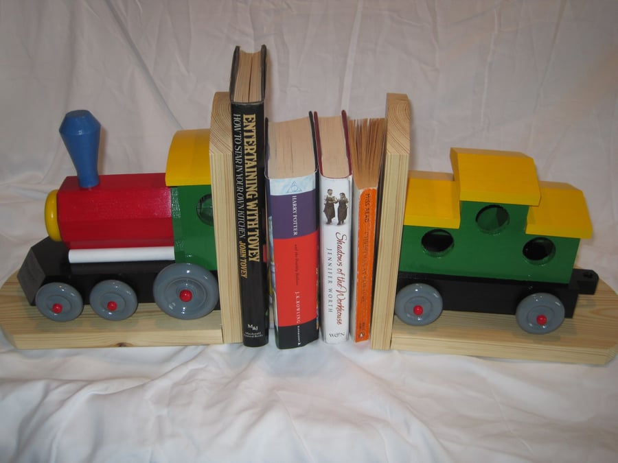 Steam Engine shaped Children's Books Book-ends