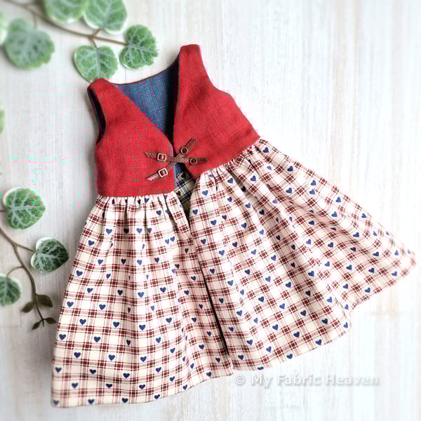 PDF Doll's Pinafore Dress Sewing PATTERN, Easy Photo-tutorial