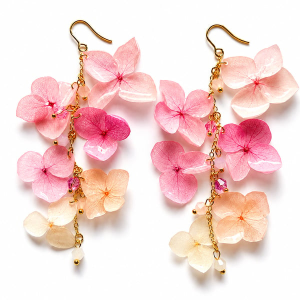 Real Hydrangea Cascade Earrings – Pink Pressed Flower Botanical Jewellery