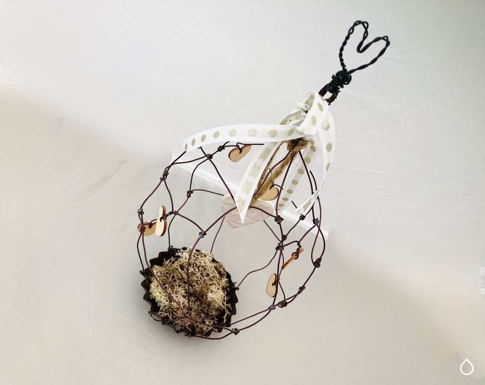 Wire art bird cage, wire art ceramic sculpture
