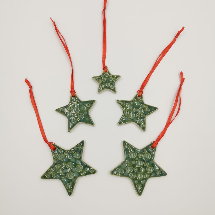 Set of 5 ceramic stars - hanging Christmas Decorations