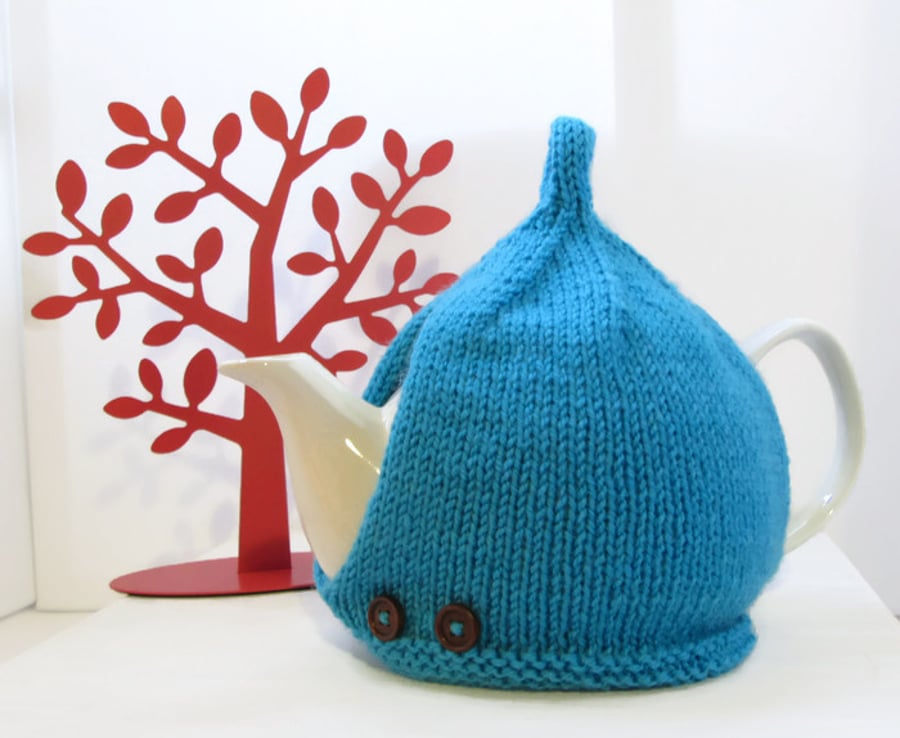 Tea Cosy in Turquoise Aran Wool