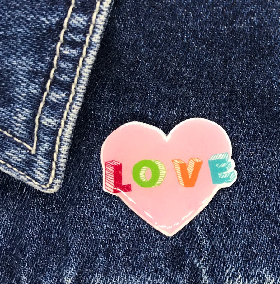 Love heart - hand made Pin, Badge, Brooch