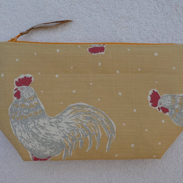 Cockerel Print Project Holder. Lined Purse. Zipped Holdall. Hen Print Fabric.