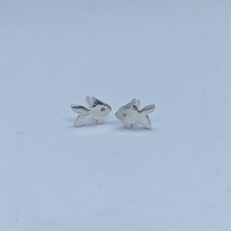 Sterling siver fish stud earrings 