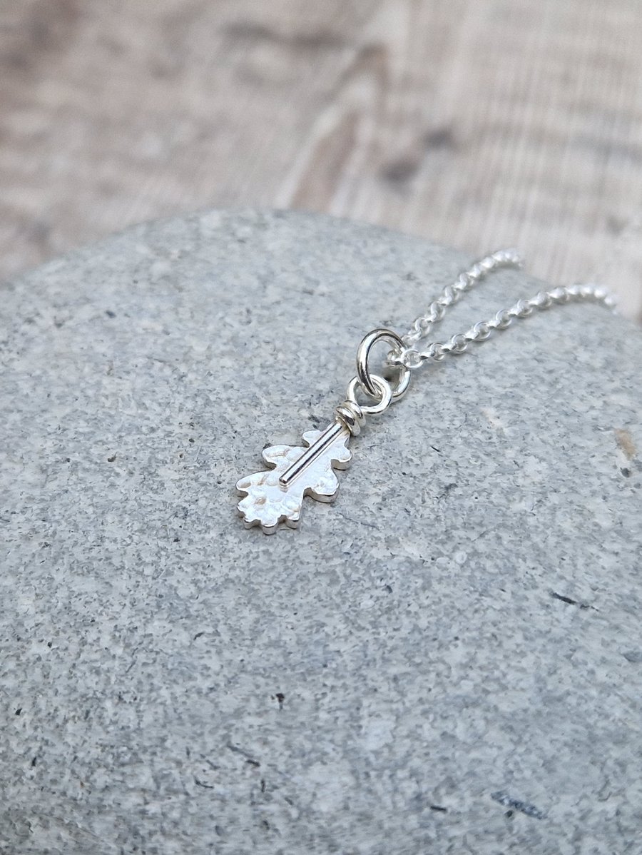 Sterling Silver Small Hammered Oak Leaf Necklace