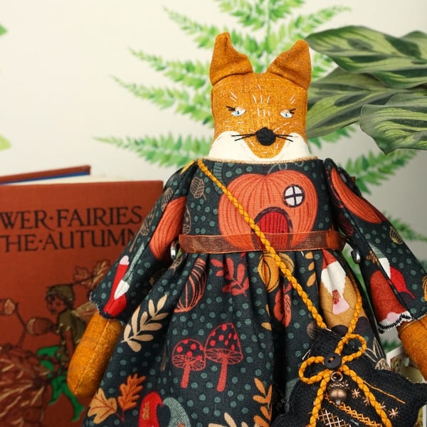 Merulla A Fox Lady - Folksy