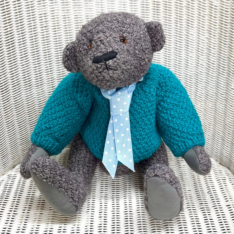 Harry: Dressed Artist Bear 36cm (14")
