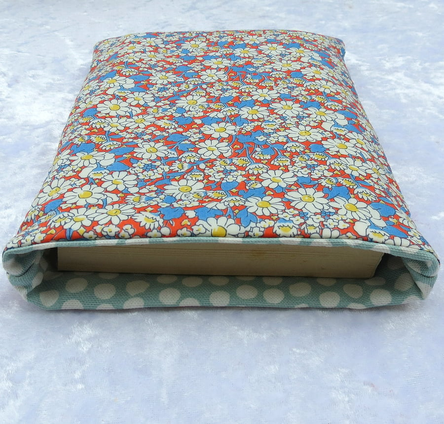 Book sleeve, Liberty Tana Lawn, floral, size medium