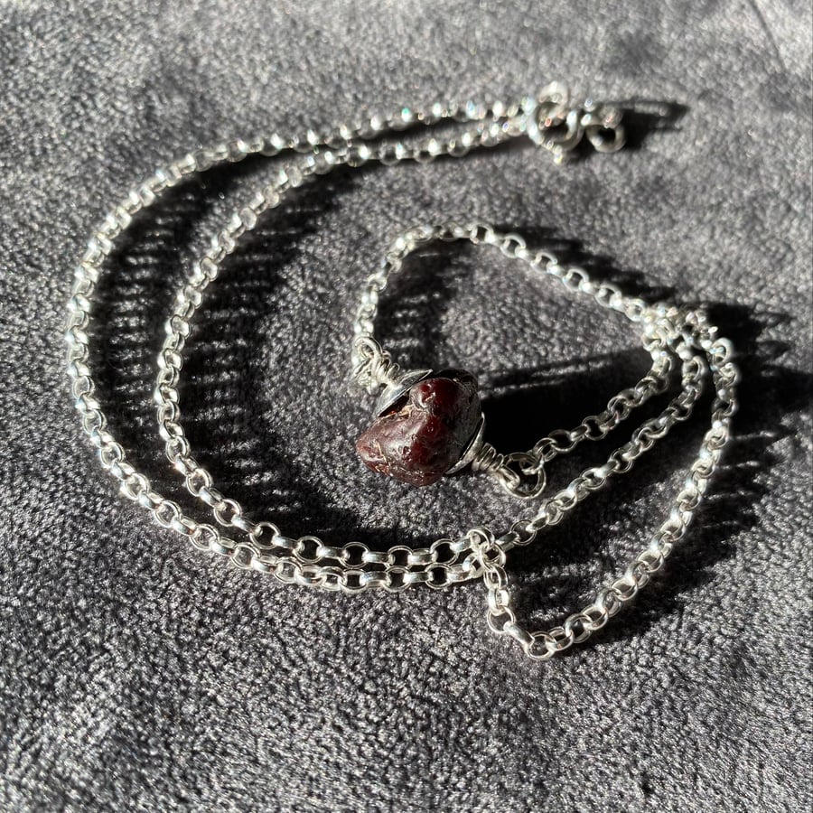 Thames garnet deals jewellery