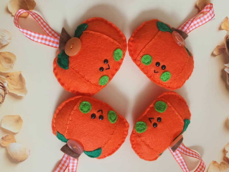 Image of Wool blend felt Halloween 'Pumpkin' hanging decoration 