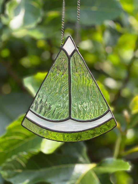 Stained glass lime wedge suncatcher - tropical summer decoration 