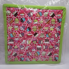 Handmade Padded and Quilted Heat Resistant Pot Holder